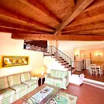 Di Canio, Piscina Privata, Wi-fi & Netflix