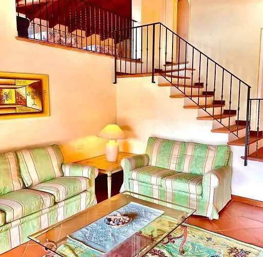 Di Canio Piscina Privata Wifi & Netflix Villa